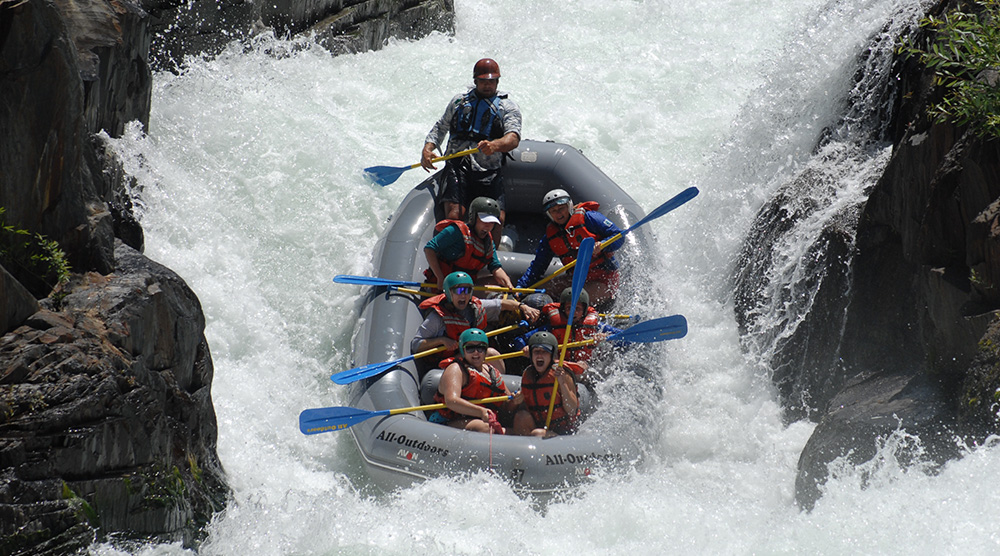 Tunnel Chute Rapid on the Middle Fork American